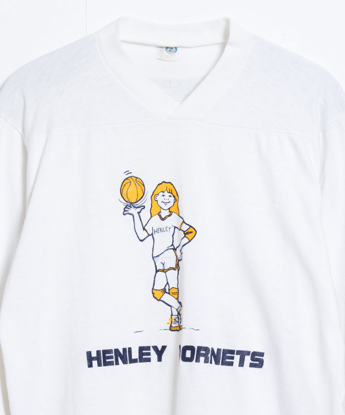 1970年的Artex足球Tee Henley Hornets