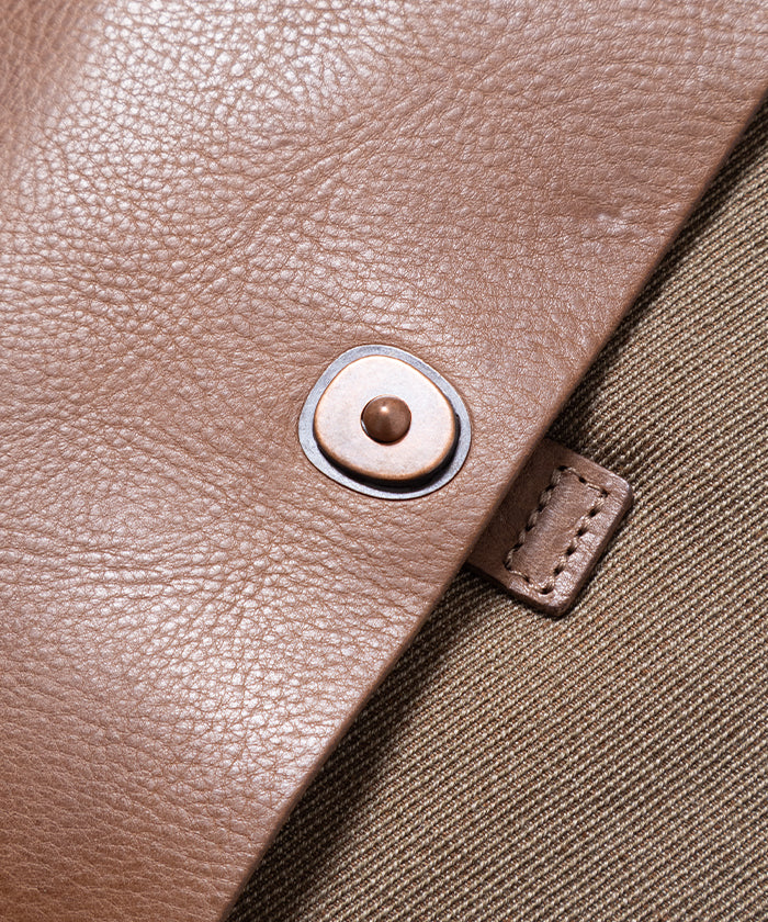 【AUBERGE】COVERT - BROWN / オーベルジュ カバート ショルダーバッグ ブラウン 2025AW 2025秋冬 正規取扱店 神奈川 鎌倉 オンラインショップ 通販