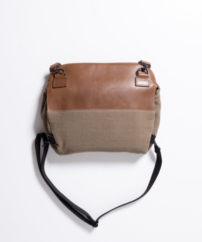 【AUBERGE】COVERT - BROWN / オーベルジュ カバート ショルダーバッグ ブラウン 2025AW 2025秋冬 正規取扱店 神奈川 鎌倉 オンラインショップ 通販