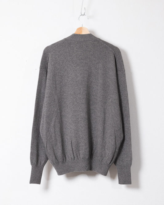 HERILL GOLDENCASH CARDIGAN GRAY カシミヤ Vネックカーディガン 背面