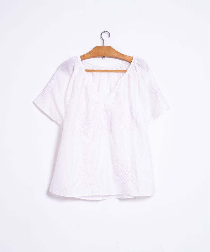 VINTAGE HUNGARIAN EMBROIDERED SHORT SLEEVE BLOUSE - 3 - A'r139 Kamakura