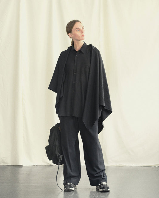 SILK NOIL SQUARE CLOTH STOLE - BLACK