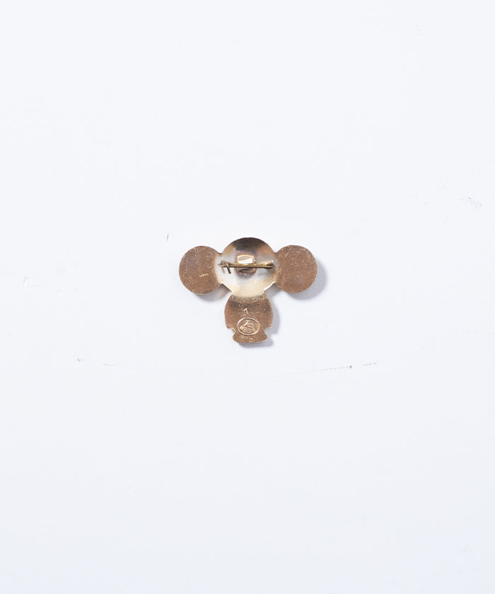 VINTAGE SOVIET PIN - 11