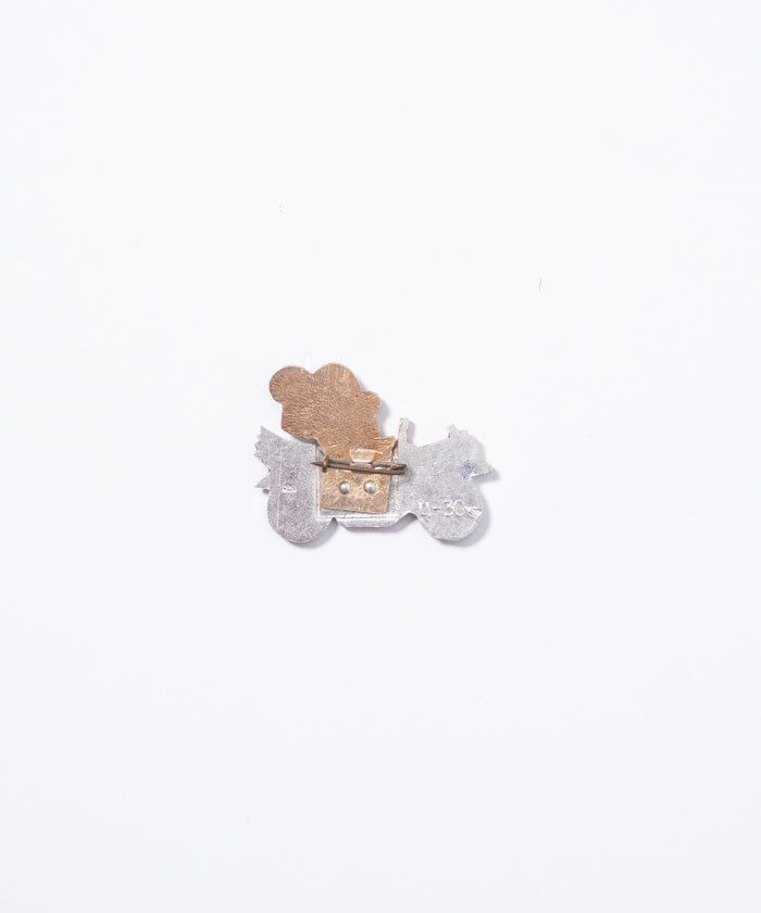 VINTAGE SOVIET PIN - 36