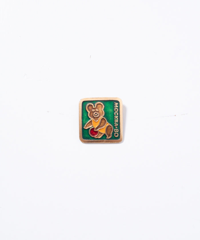 VINTAGE SOVIET PIN - 48