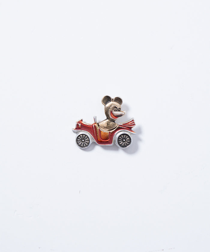 VINTAGE SOVIET PIN - 6