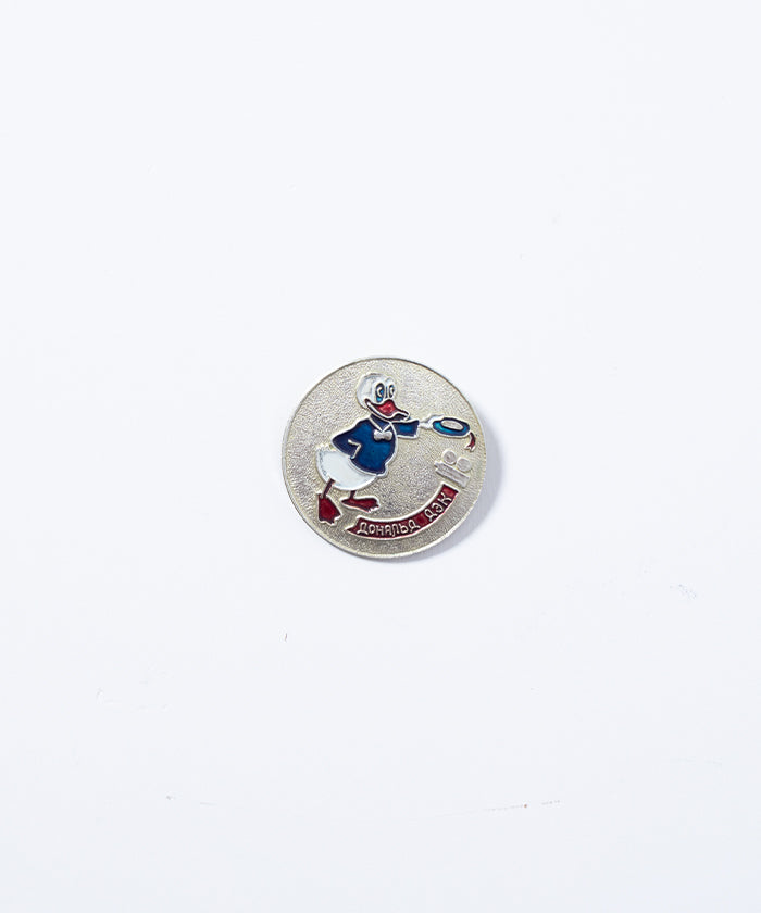 VINTAGE SOVIET PIN - 7