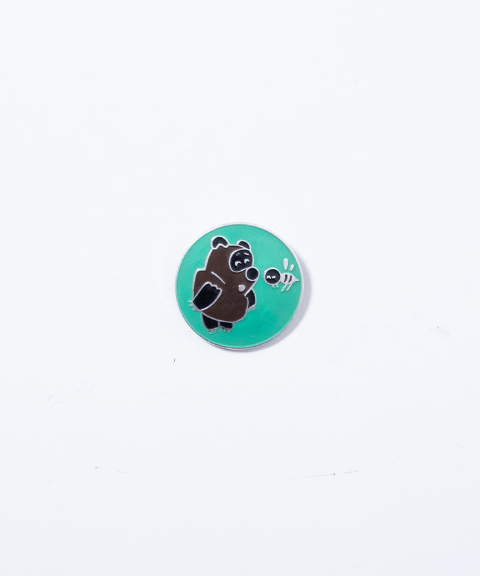 VINTAGE SOVIET PIN - 8