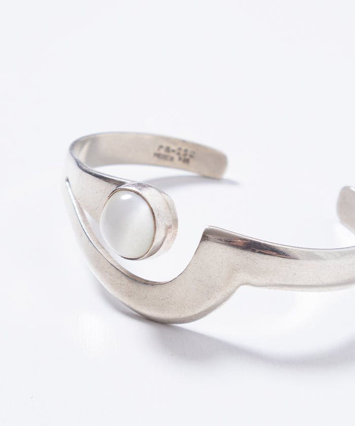 VINTAGE TAXCO SILVER CUFF BRACELET MOTHER OF PEARL