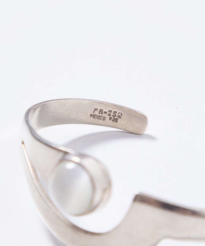 VINTAGE TAXCO SILVER CUFF BRACELET MOTHER OF PEARL