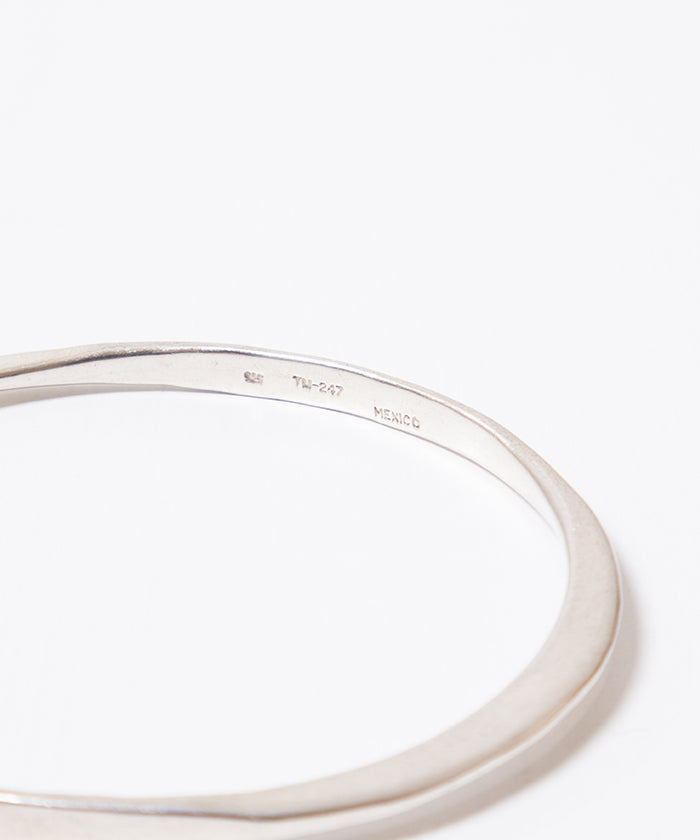 VINTAGE TAXCO SILVER OVAL MODERNIST BANGLE BRACELET