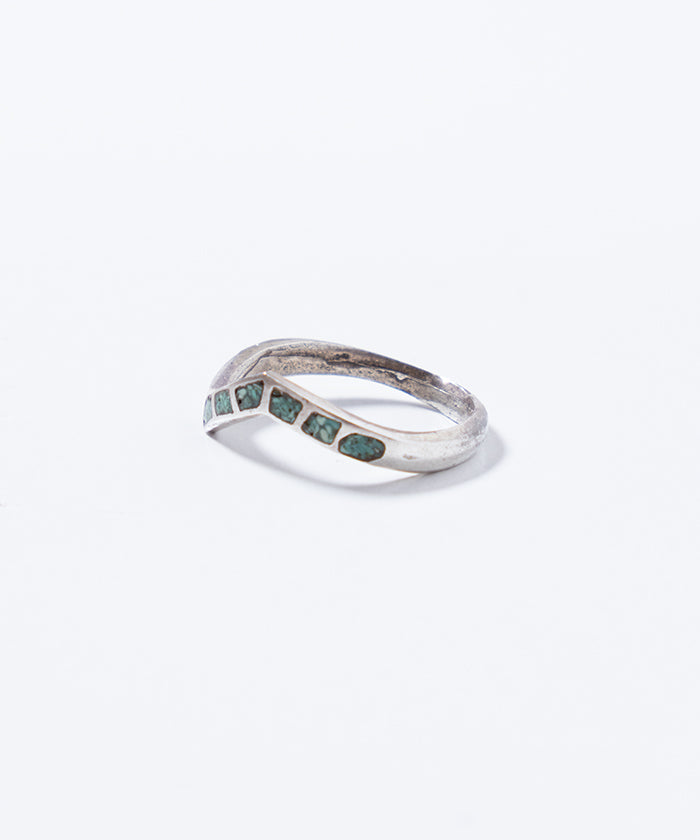 VINTAGE ZUNI TURQUOISE INLAY SILVER RING - 2