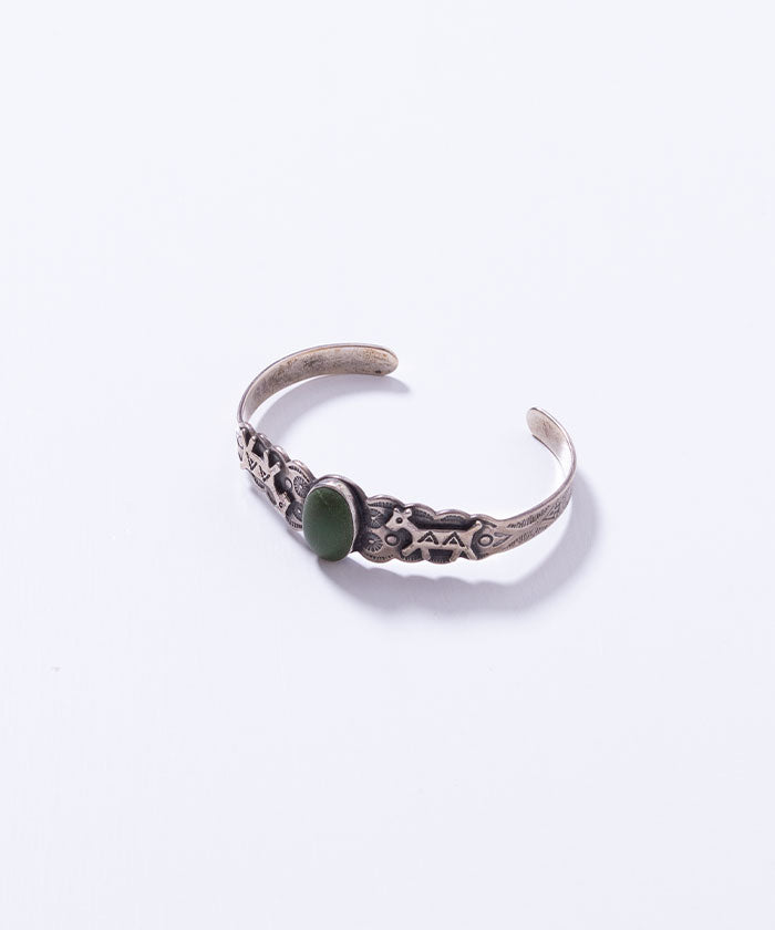 VINTAGE NAVAJO TURQUOISE & HORSE APPLIQUE CUFF BRACELET / ビンテージ ナバホ シルバーバングル