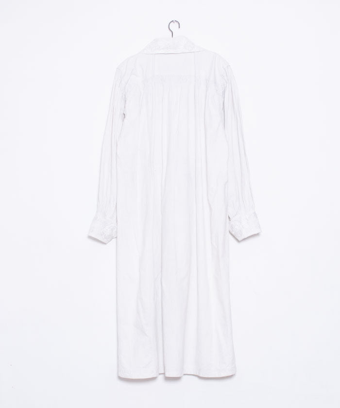ANTIQUE ROMANIAN COTTON DRESS - A'r139 Kamakura