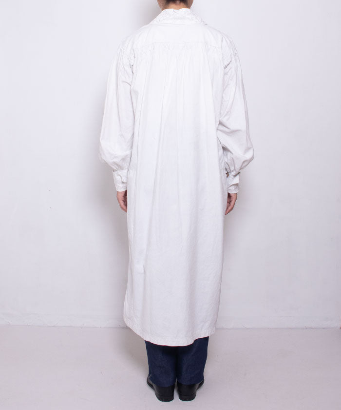 ANTIQUE ROMANIAN COTTON DRESS - A'r139 Kamakura