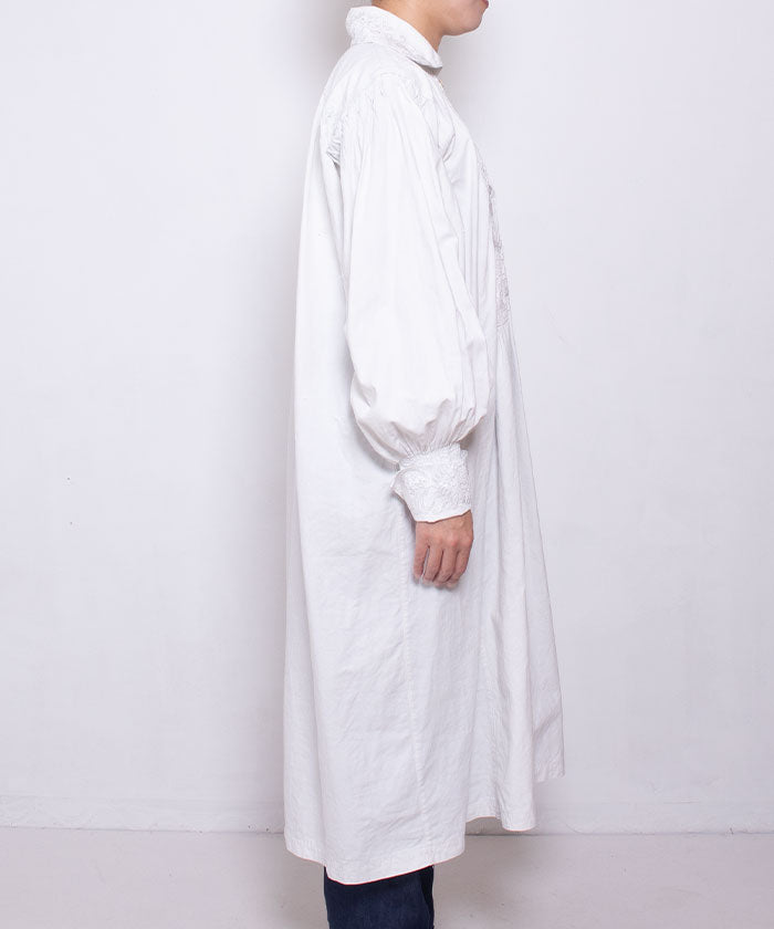 ANTIQUE ROMANIAN COTTON DRESS - A'r139 Kamakura