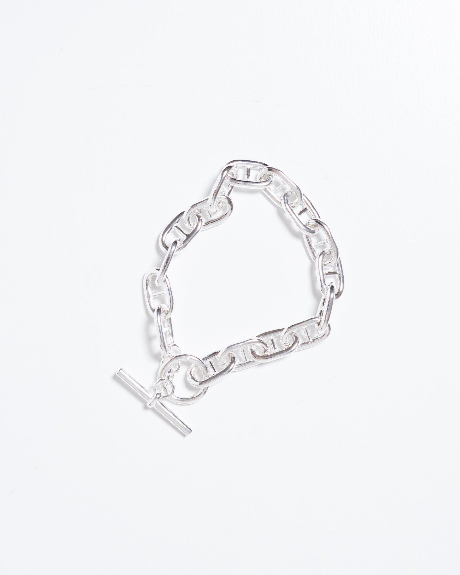 INTÉRIM ANCHOR CHAIN T-BAR BRACELET アンカーチェーン クローズアップ