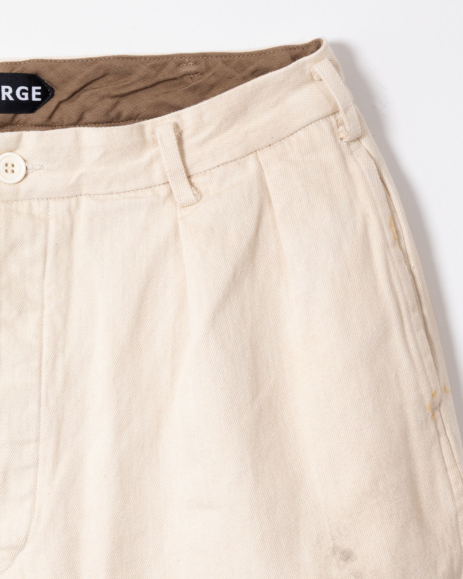 AUBERGE BEZIERS NATURAL VINTAGE FINISH 着用バック シルエット