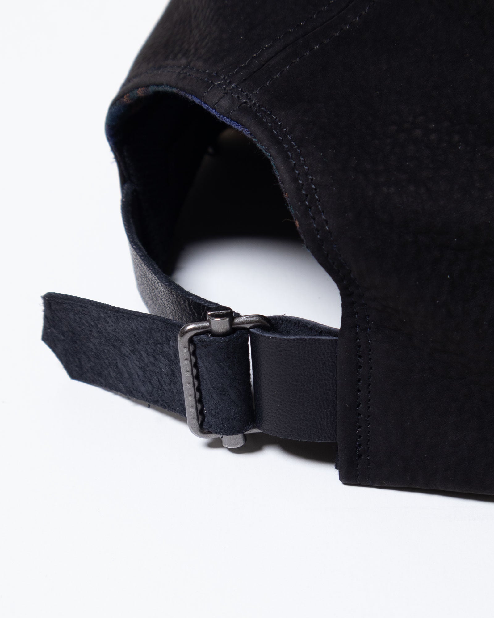 AUBERGE CAP CUIR キャップ キュイール BLACK レザーキャップ バックアングル