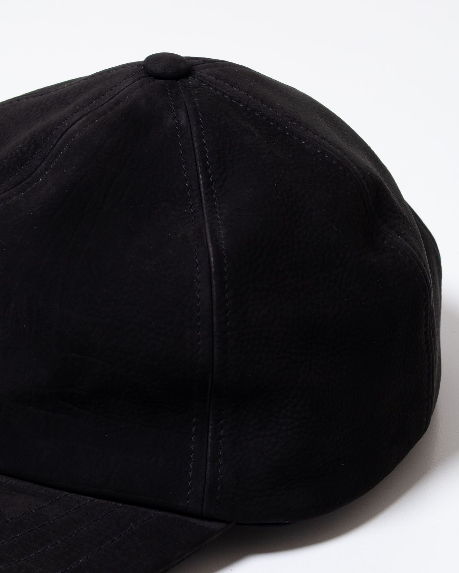 AUBERGE CAP CUIR オーベルジュ キャップ キュイール BLACK 6パネルキャップ 横アングル