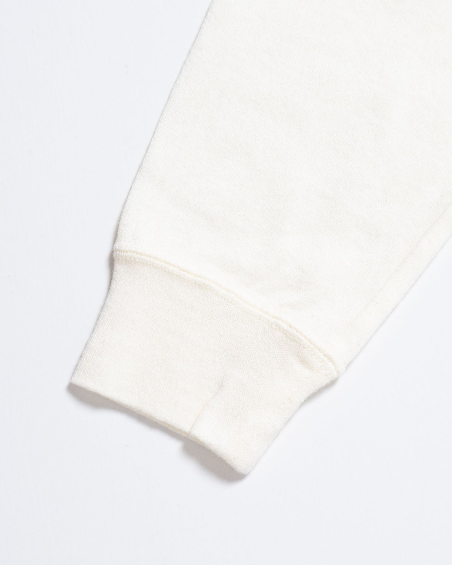 【HERILL】COTTONCASHMERE TURTLENECKS - OFFWHITE | ヘリル コットンカシミヤ タートルネック カットソー 2026aw 2026秋冬 正規取扱店 神奈川 鎌倉 ARZACH KAMAKURA オンラインショップ 通販