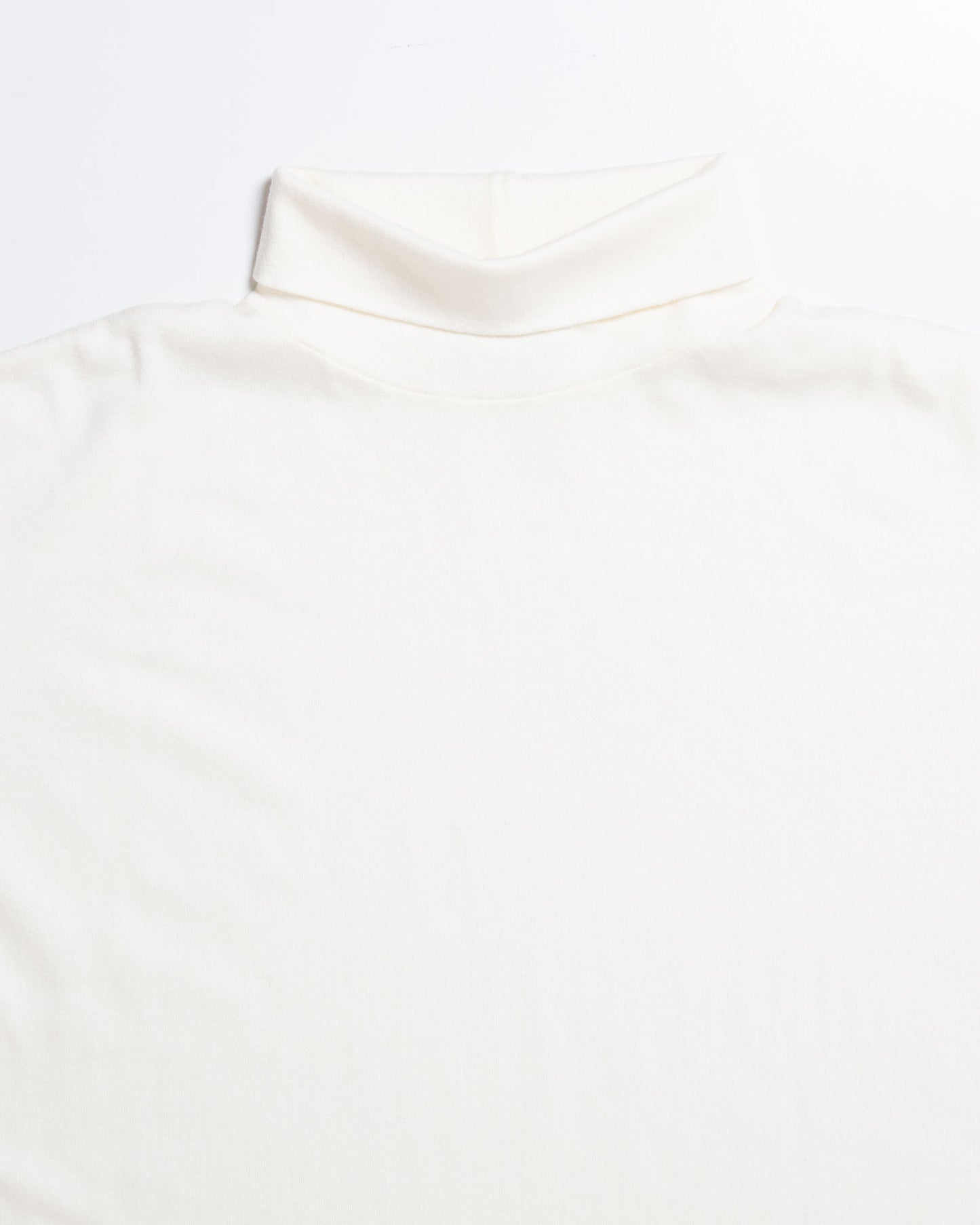 【HERILL】COTTONCASHMERE TURTLENECKS - OFFWHITE | ヘリル コットンカシミヤ タートルネック カットソー 2026aw 2026秋冬 正規取扱店 神奈川 鎌倉 ARZACH KAMAKURA オンラインショップ 通販