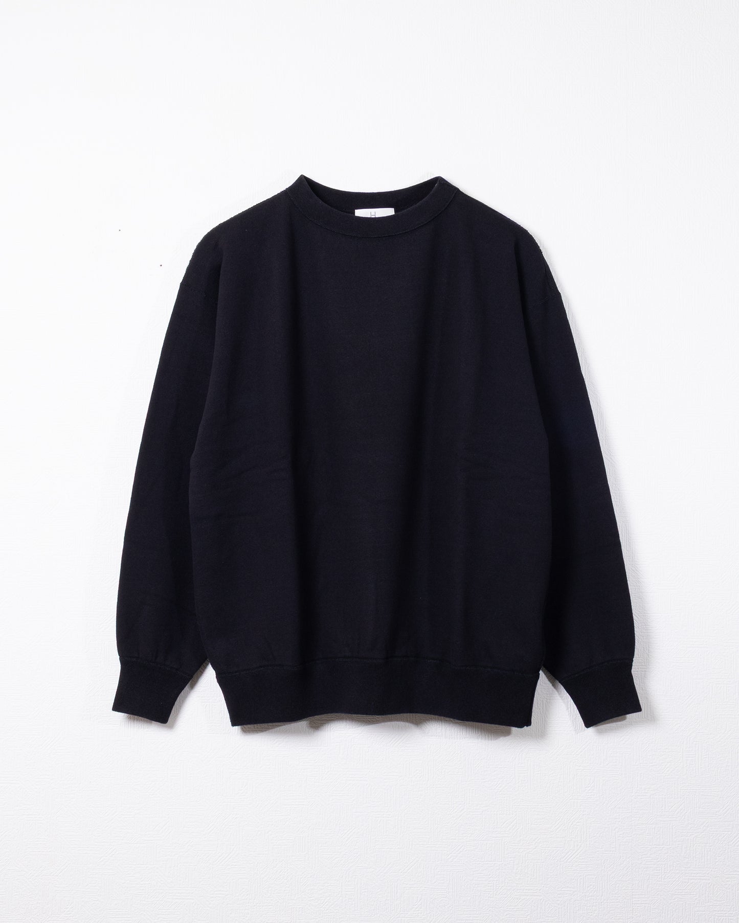 【HERILL】CREWNECK SWEATSHIRTS - BLACK / ヘリル クルーネック スウェットシャツ メンズ レディース 2026aw 2026秋冬 正規取扱店 神奈川 鎌倉 ARZACH KAMAKURA オンラインショップ 通販