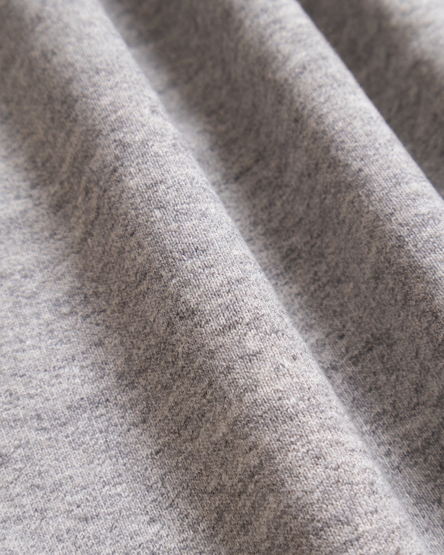【HERILL】CREWNECK SWEATSHIRTS - TOPGRAY / ヘリル クルーネック スウェットシャツ メンズ レディース 2026aw 2026秋冬 正規取扱店 神奈川 鎌倉 ARZACH KAMAKURA オンラインショップ 通販
