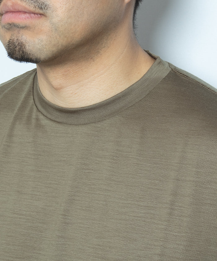 【INTÉRIM】EXTRA FINE MERINO WOOL JERSEY S/S TEE - SAGE / インテリム エクストラ ファイン メリノウール ジャージー 半袖 Tシャツ セージ オリーブ 2025SS 2025春夏 正規取扱店 神奈川 鎌倉 オンラインショップ 通販
