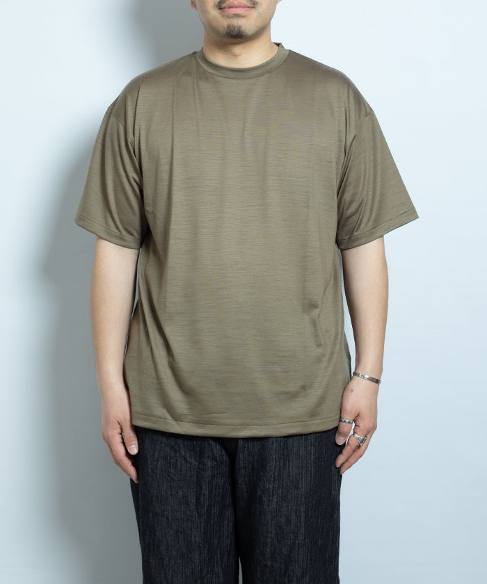 【INTÉRIM】EXTRA FINE MERINO WOOL JERSEY S/S TEE - SAGE / インテリム エクストラ ファイン メリノウール ジャージー 半袖 Tシャツ セージ オリーブ 2025SS 2025春夏 正規取扱店 神奈川 鎌倉 オンラインショップ 通販