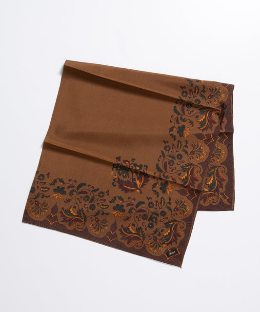 【AUBERGE】FICHU - KHAKI / オーベルジュ フィシュ シルクスカーフ 2026SS 2026春夏 正規取扱店 神奈川 鎌倉 オンラインショップ 通販