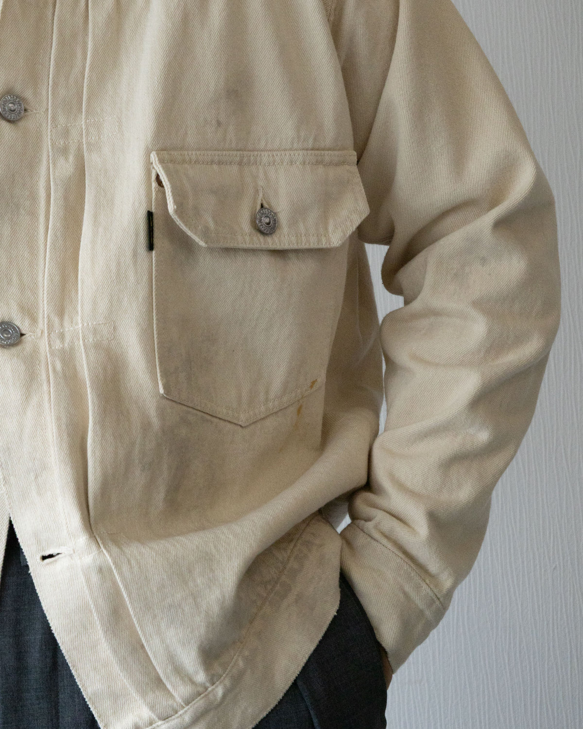 AUBERGE GARY NATURAL VINTAGE FINISH 1stモデルタイプ デニムジャケット 着用画像 正面 ポケット