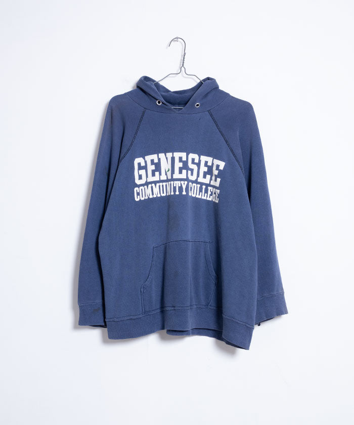 1980's CHAMPION SWEATSHIRT HOODIE MADE IN USA GENESEE / アメリカ製 チャンピオン スウェットパーカー フーディー 古着 ビンテージ ヴィンテージ