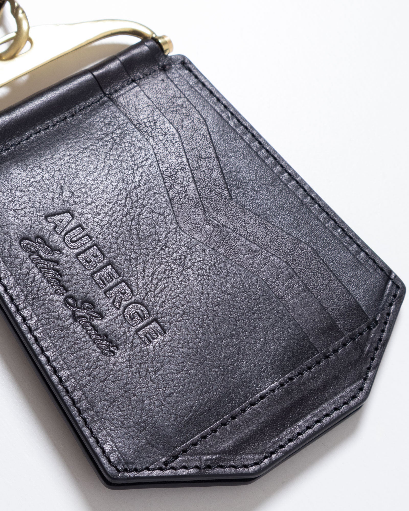 AUBERGE GLAND C D.BROWN×BLACK ネックウォレット カード収納部