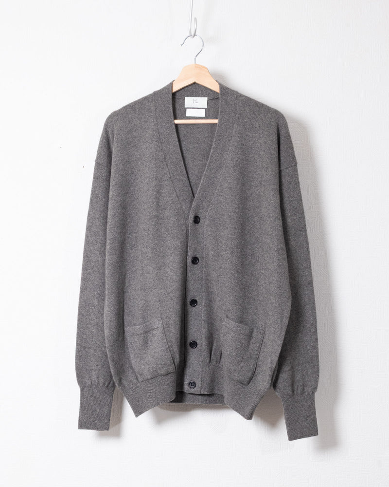 HERILL GOLDENCASH CARDIGAN GRAY カシミヤ Vネックカーディガン 正面全体