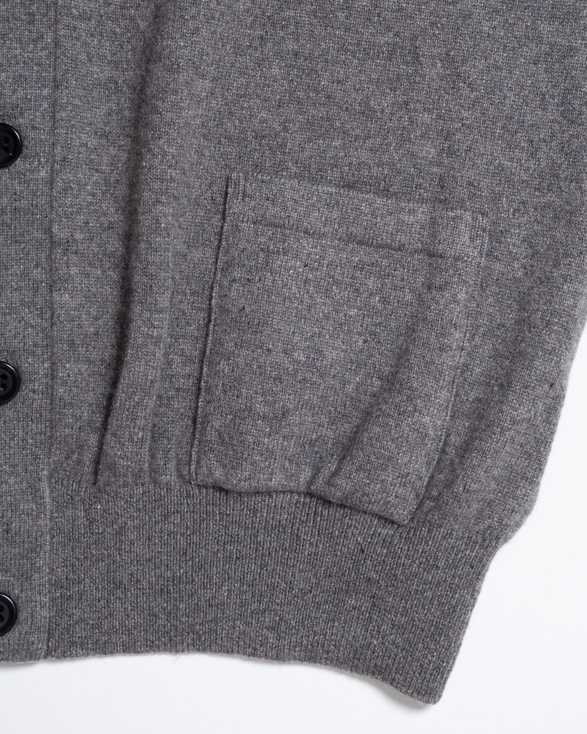 HERILL GOLDENCASH CARDIGAN GRAY カシミヤ Vネックカーディガン フロントポケット拡大