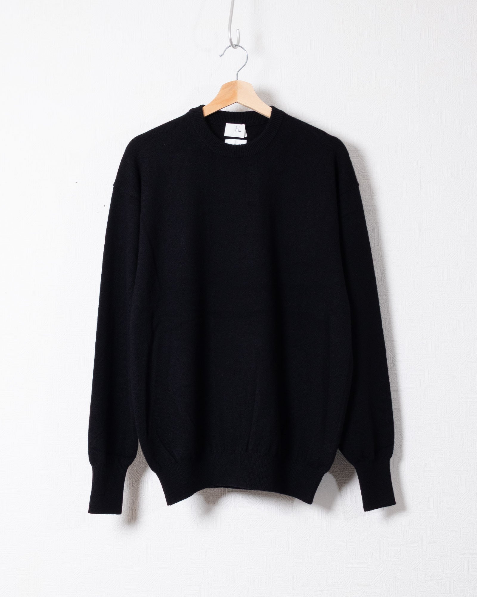 HERILL GOLDENCASH PULLOVER BLACK カシミヤ クルーネックニット 正面全体