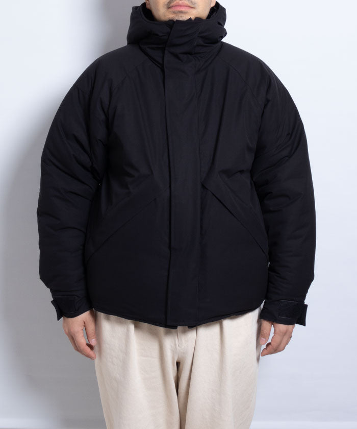 【INTÉRIM】HI-LOFT WATER PROOF INSULATED HOODED JACKET / インテリム ハイロフト ウォータープルーフ シンサレート ジャケット ダウンジャケット 2024AW 正規取扱店 神奈川 鎌倉 通販 オンラインショップ