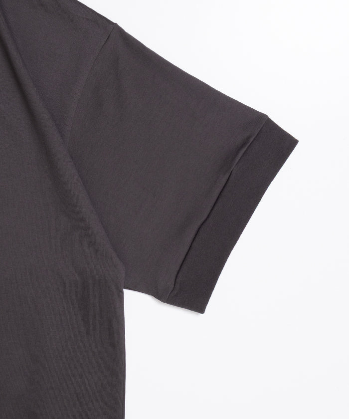 【INTÉRIM】HIGH GAUGE SUVIN JERSEY HENRY OVER S/S TEE - SMOKE BLACK / インテリム ハイゲージ スビン ジャージー ヘンリー オーバー 半袖 Tシャツ 2026ss 2026春夏 正規取扱店 神奈川 鎌倉  アルザック鎌倉 オンラインショップ 通販