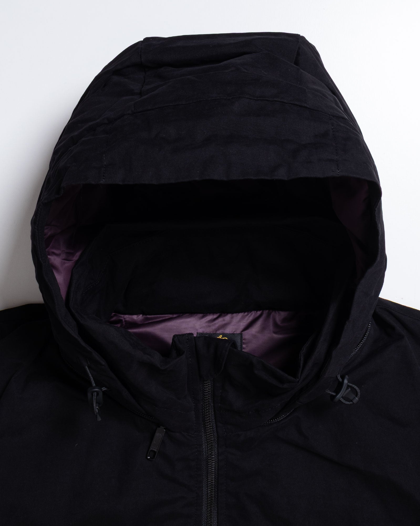 NEEDLES HOODED DOWN SUR COAT BLACK フード 収納 ディテール