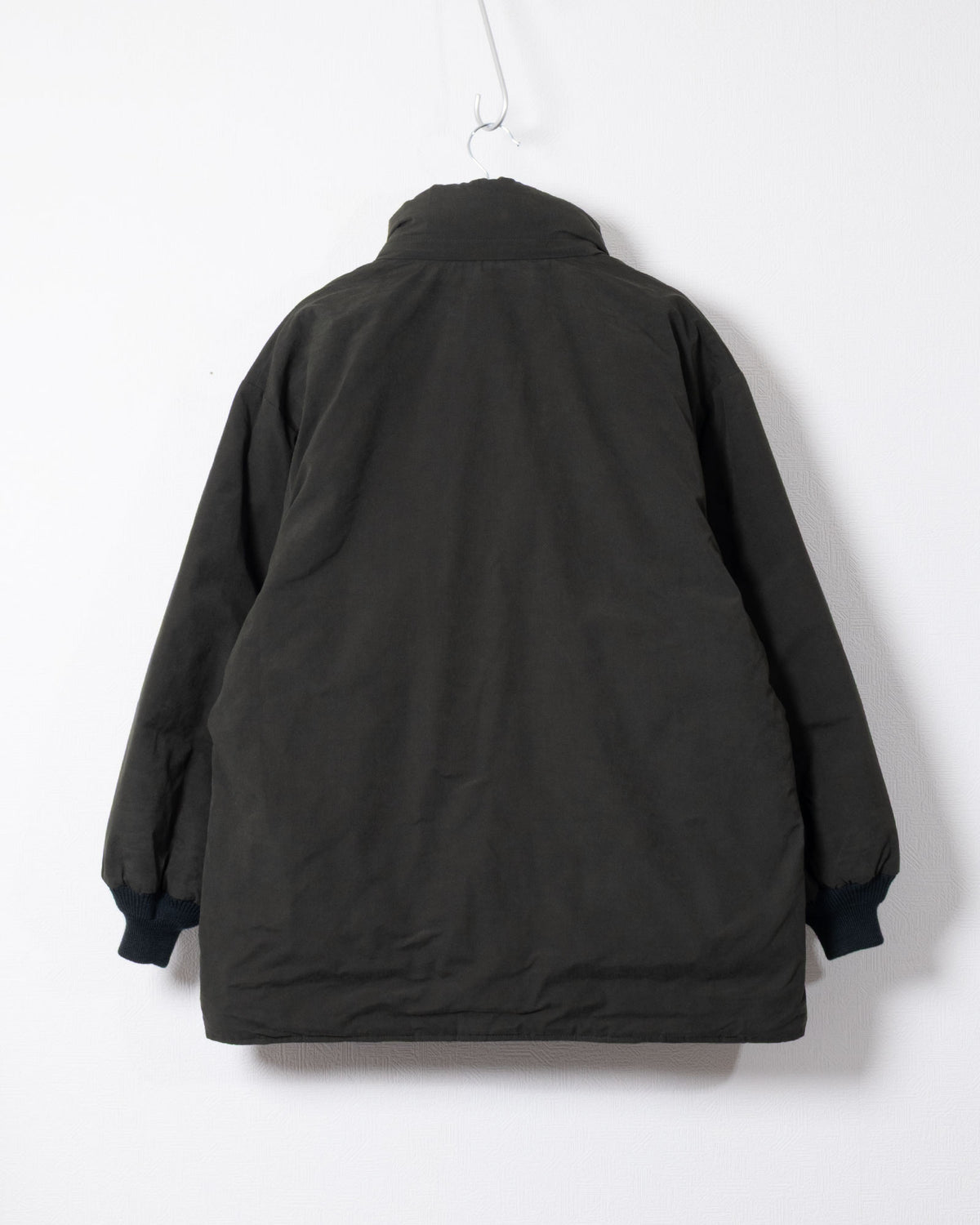 Needles HOODED DOWN SUR COAT WAXED HIGH DENSITY GREEN バックシルエット
