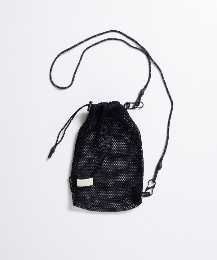 B:TOGETHER KINCHAKU BLACK MESH 正面