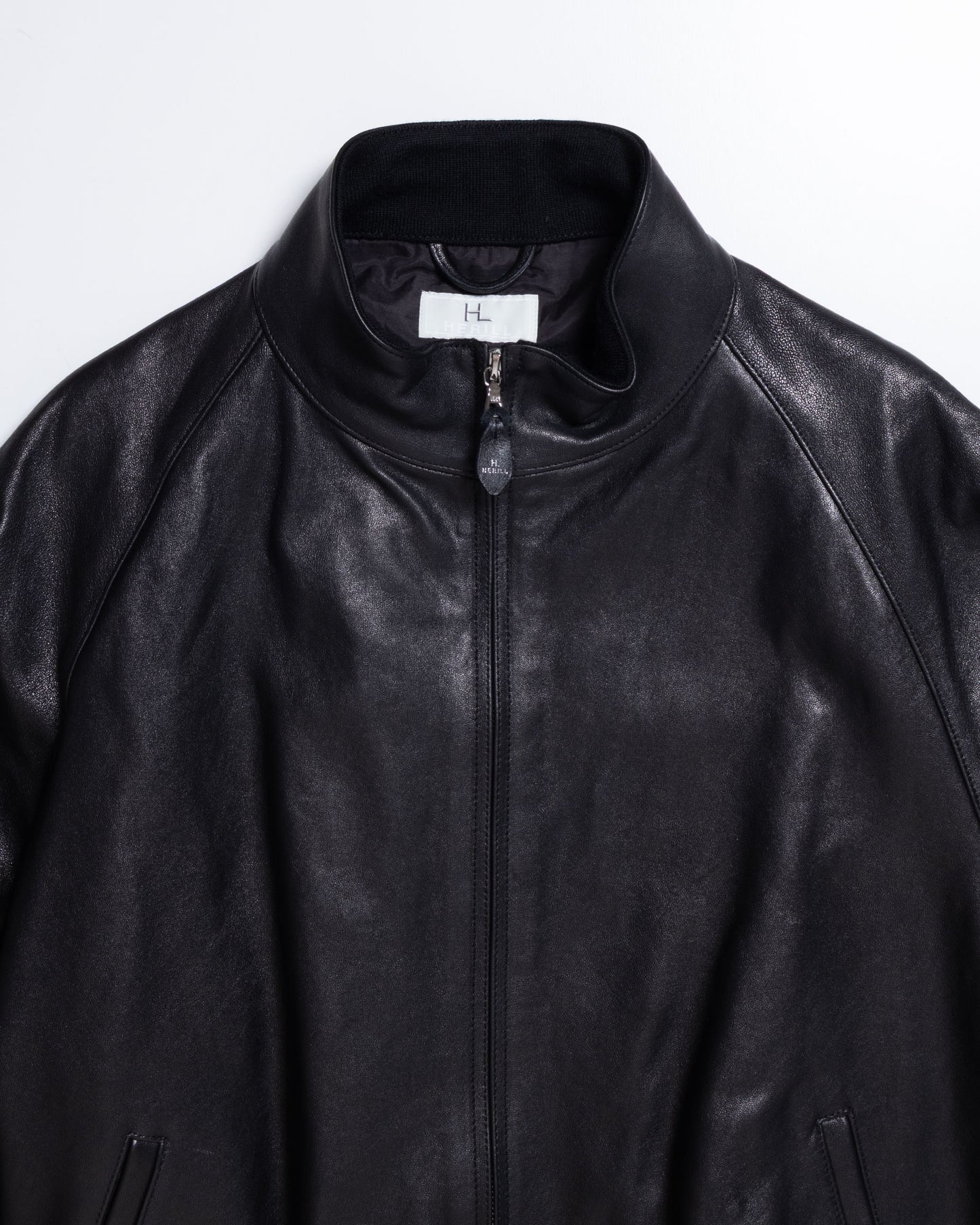 【HERILL】LAMBLEATHER WEEKEND JACKET - BLACK | ヘリル ラムレザー ウィークエンド ジャケット ブラック 2026fw 2026秋冬 正規取扱店 神奈川 鎌倉 ARZACH KAMAKURA オンラインショップ 通販