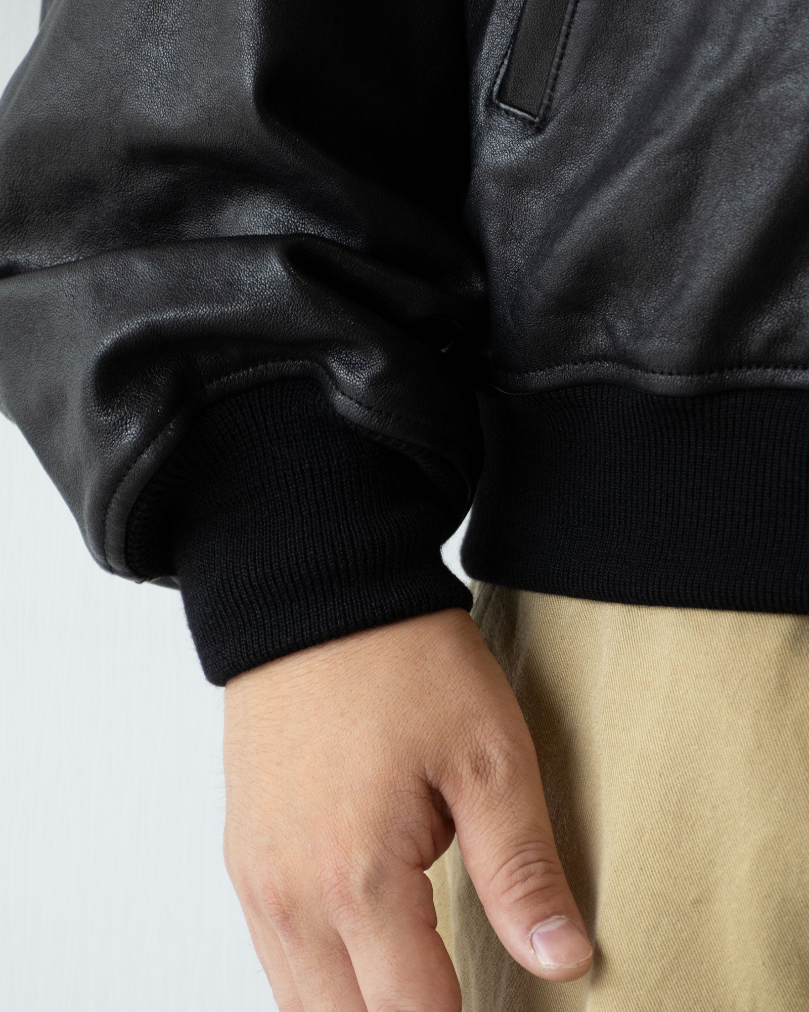 【HERILL】LAMBLEATHER WEEKEND JACKET - BLACK | ヘリル ラムレザー ウィークエンド ジャケット ブラック 2026fw 2026秋冬 正規取扱店 神奈川 鎌倉 ARZACH KAMAKURA オンラインショップ 通販
