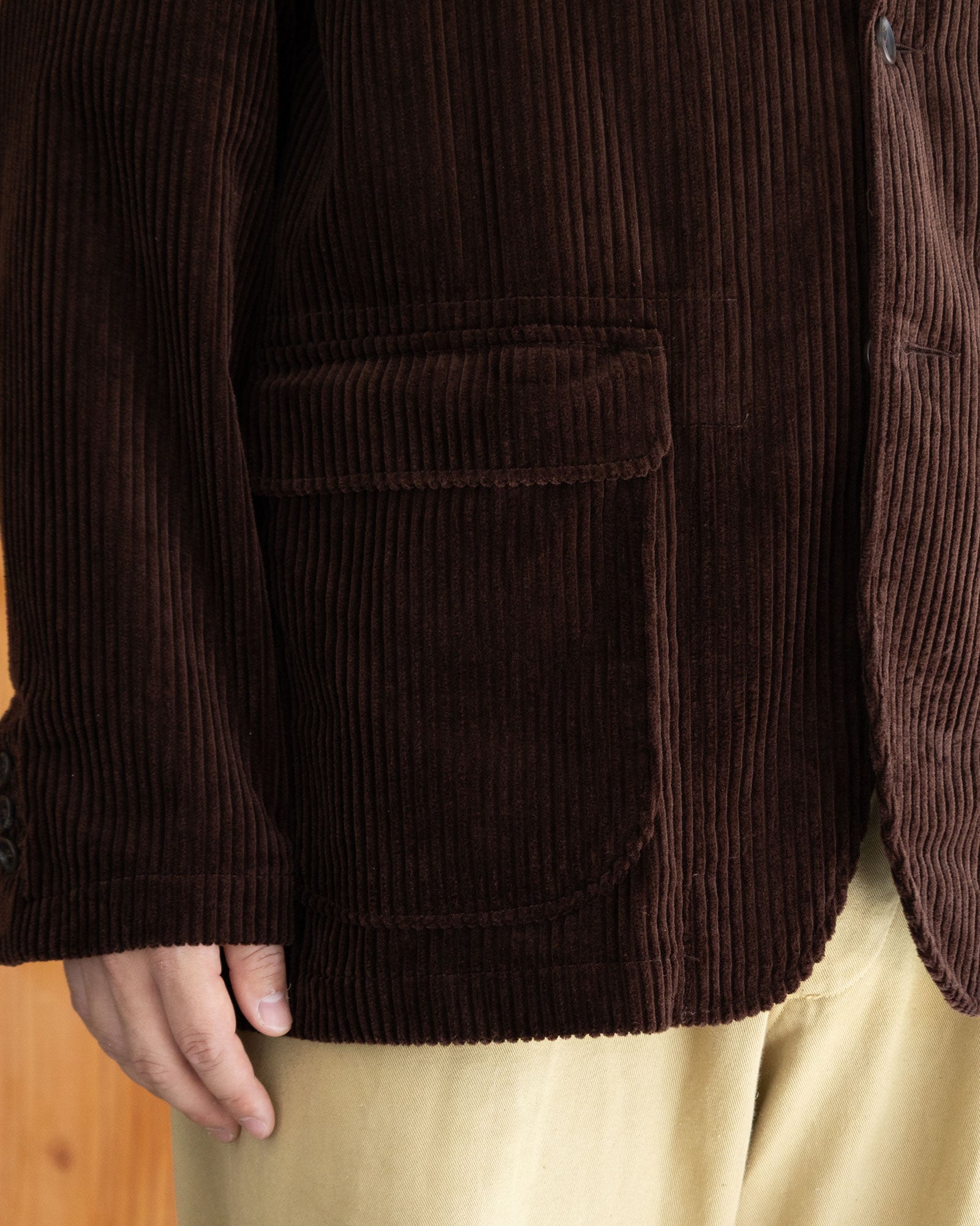 ENGINEERED GARMENTS LOITER JACKET DK.BROWN 着用スタイリング