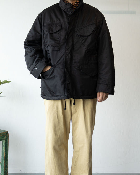 ENGINEERED GARMENTS M65 フィールドジャケット ブラック フロント着用画像 (モデル 180cm / Size M)