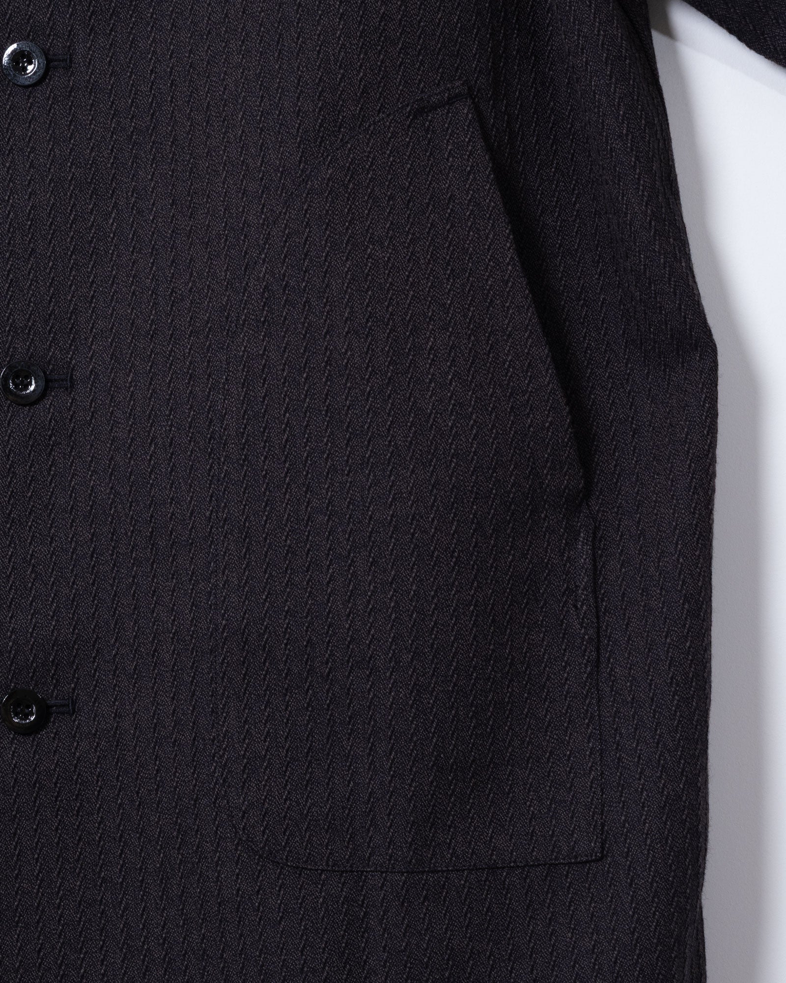 OUTIL MANTEAU CHAMBON 表地 ポケット パッチポケット ディテール