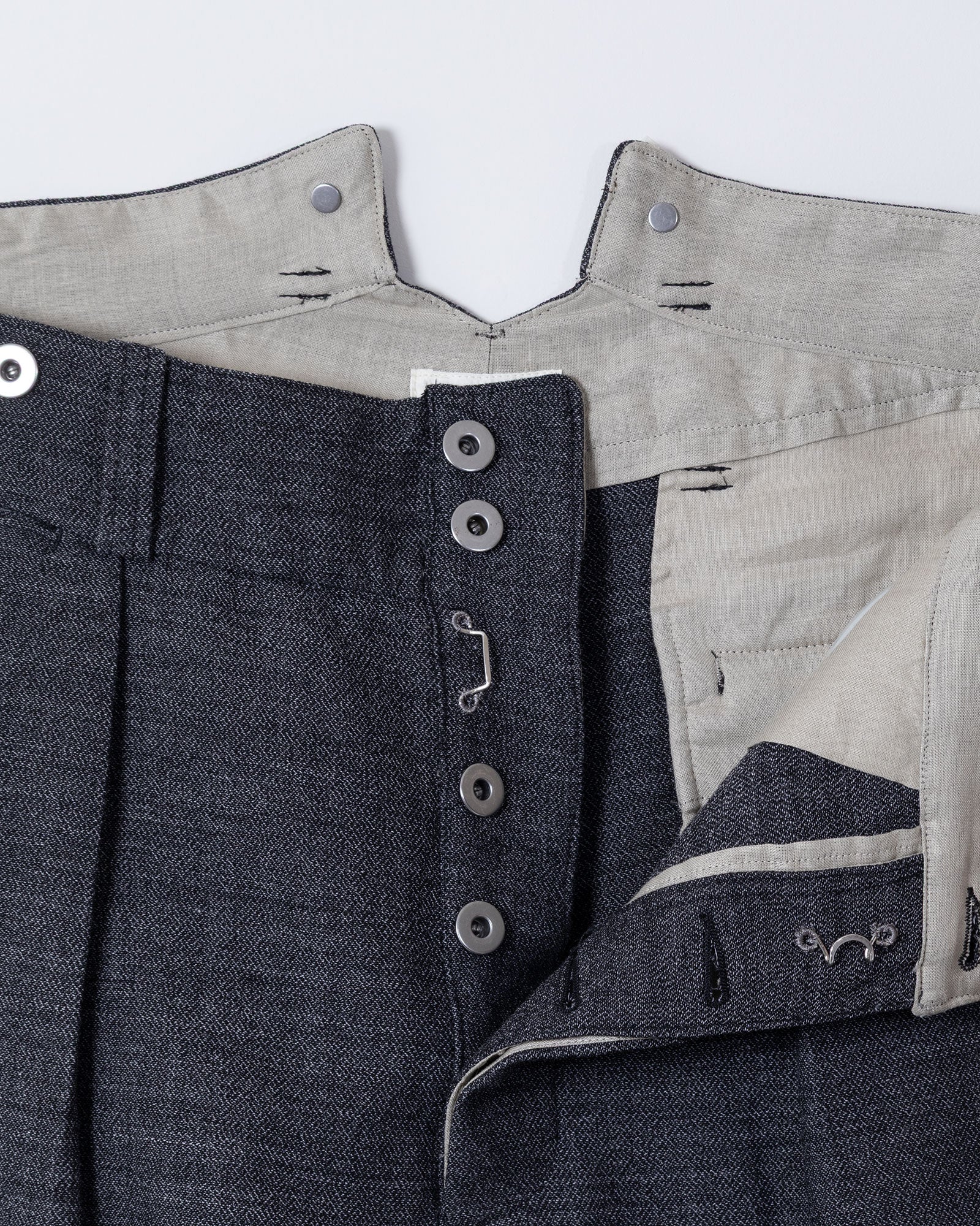 INTÉRIM MELANGE WOOL BOURGERON 裾 テーパード ウール生地感