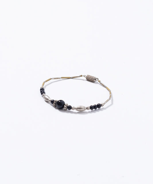 VINTAGE NAVAJO BEADED BRACELET