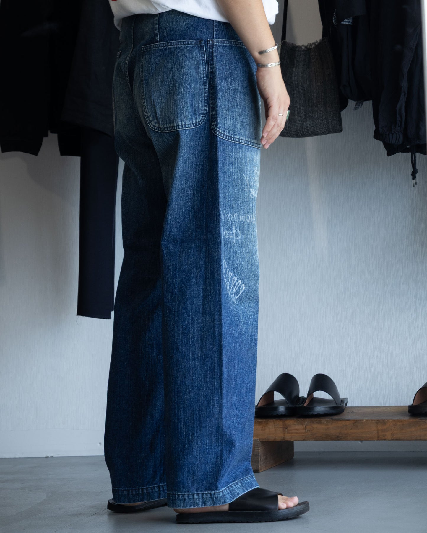  HERILL-NAVY DENIM UTILITY PANTS - VINTAGEWORN - ARZACH KAMAKURA 